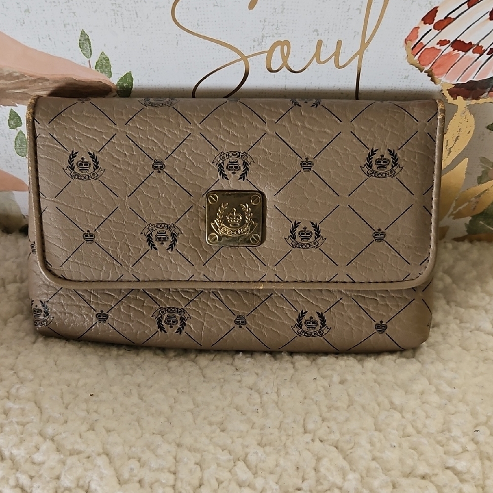 SASSON BIEGE CLURCH PURSE